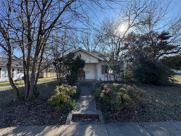 1009 W Erwin Avenue, McKinney, TX 75069