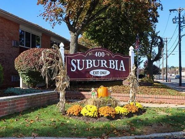 400 Fulton Street, Unit 14C, Farmingdale, NY 11735