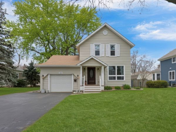 141 Park Avenue, Grayslake, IL 60030