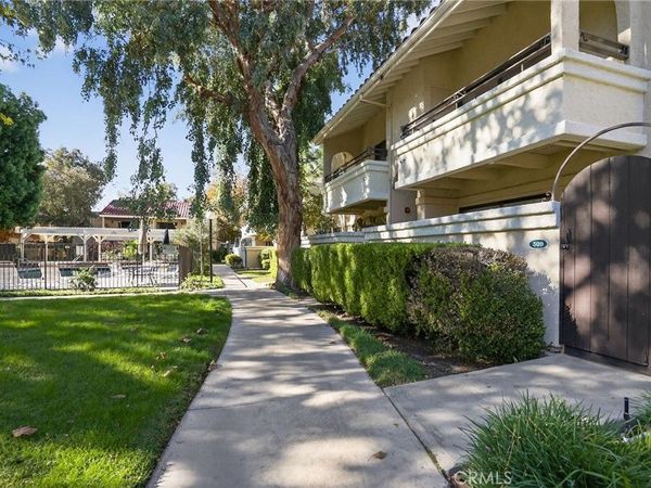 18808 Mandan Street, Unit 309, Canyon Country, CA 91351