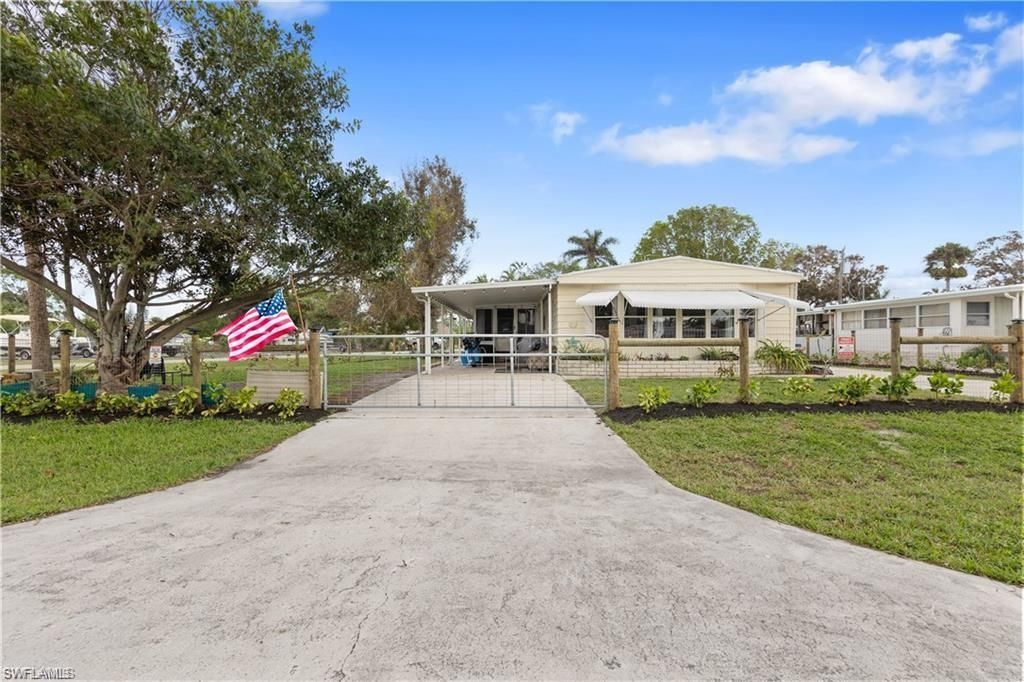 23 Derhenson Dr, Naples, FL 34114 Photo