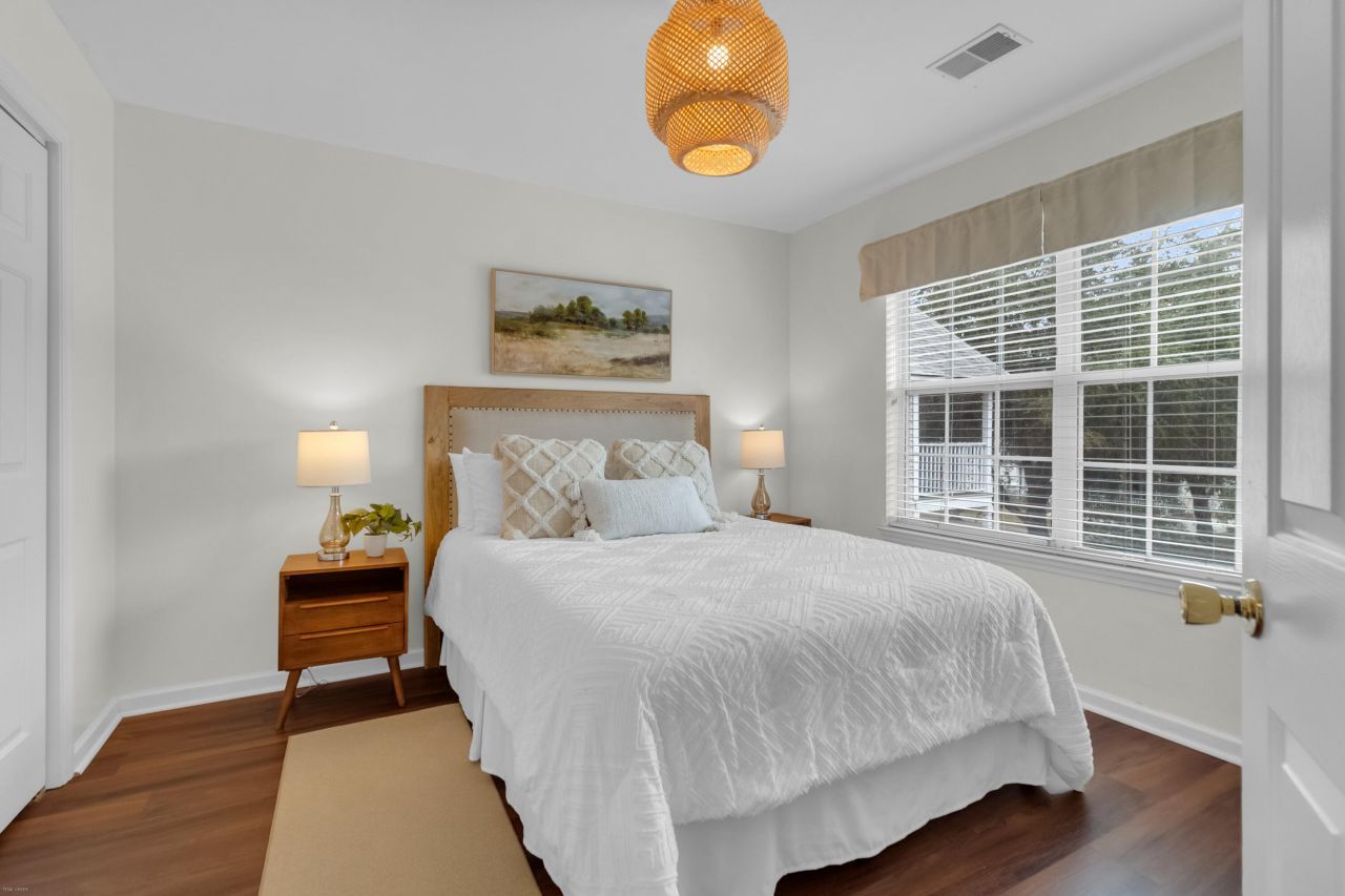 2481 Fulford Court Photo 20