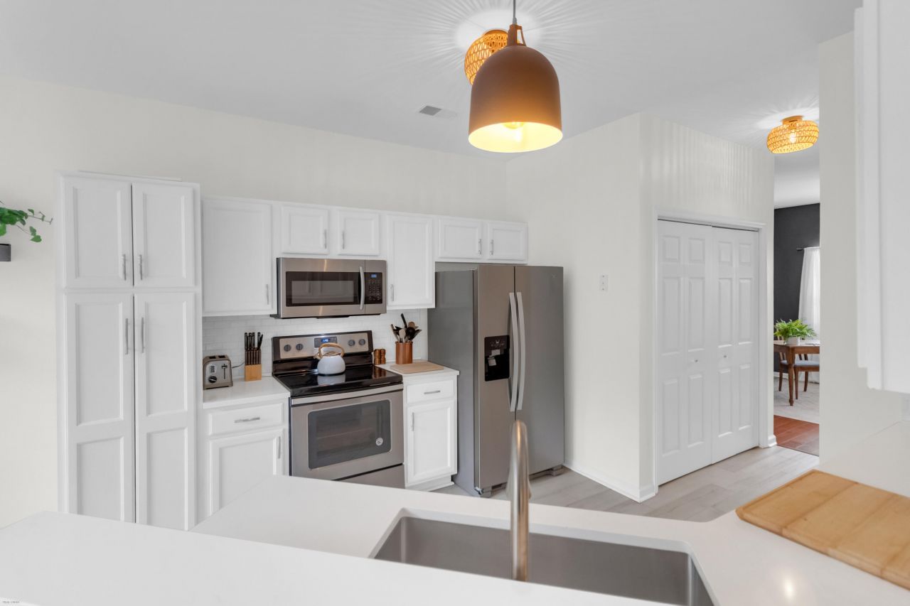 2481 Fulford Court Photo 26