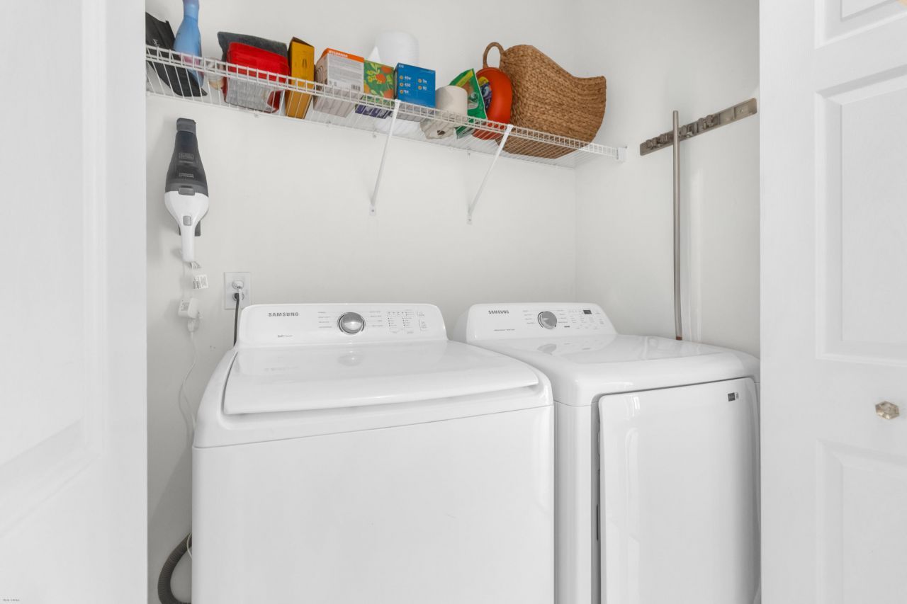 2481 Fulford Court Photo 30