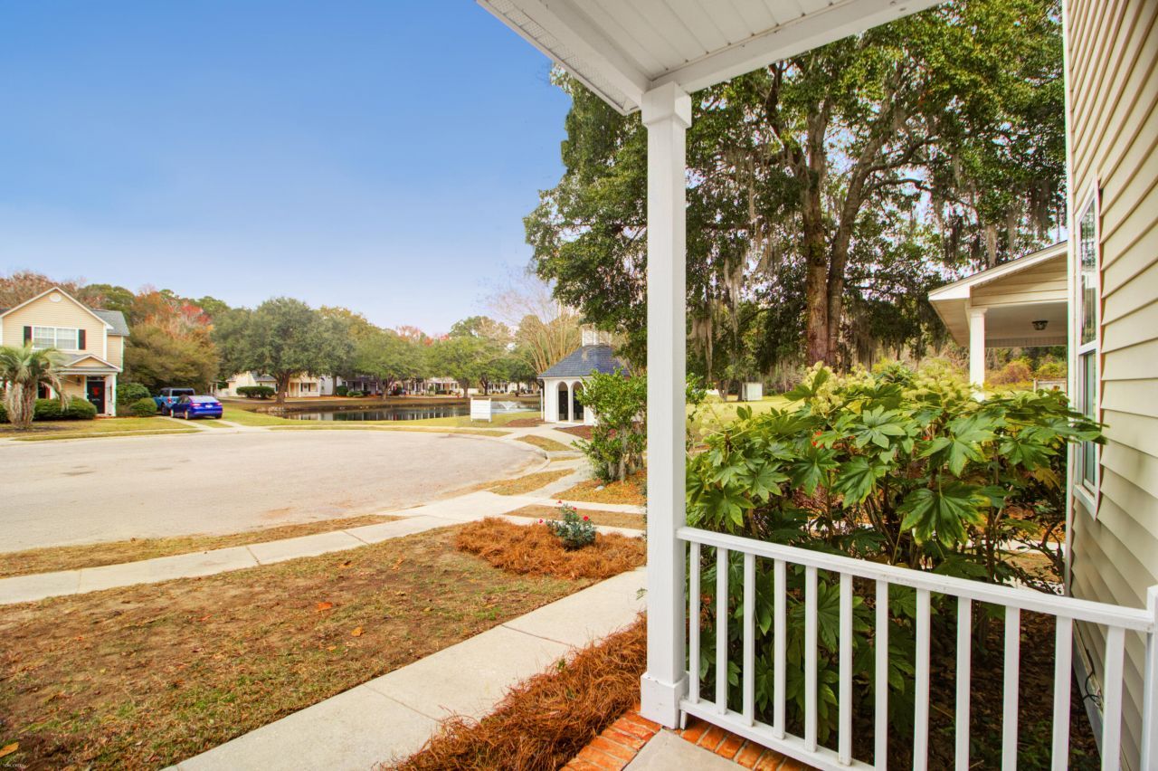 2481 Fulford Court Photo 33