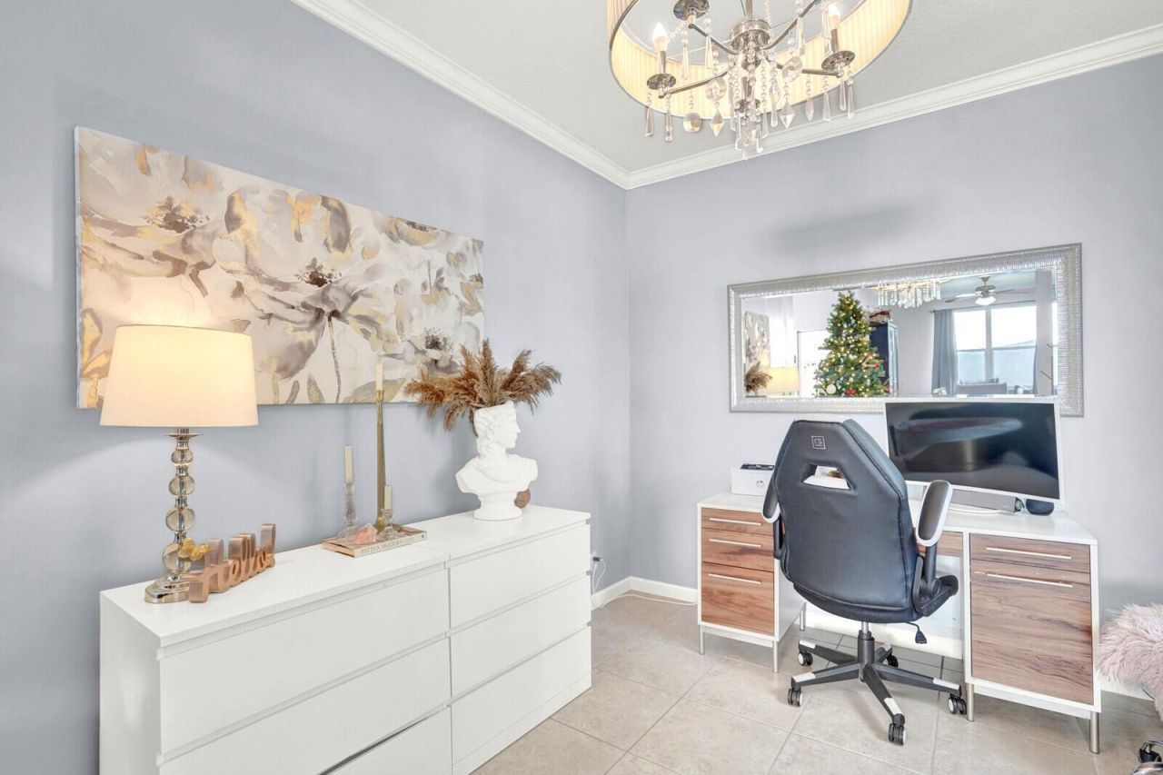 130 Canterbury Place, Royal Palm Beach, FL 33414 Photo