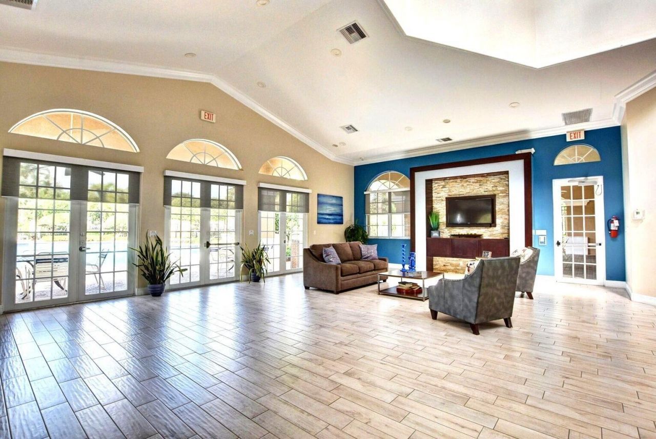 130 Canterbury Place, Royal Palm Beach, FL 33414 Photo