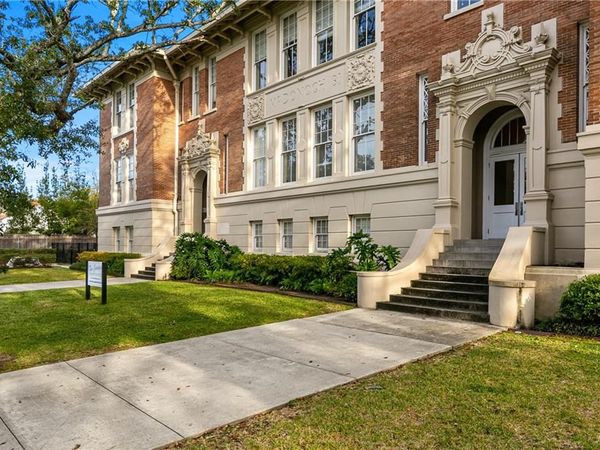 800 N RENDON Street, Unit 105, New Orleans, LA 70119