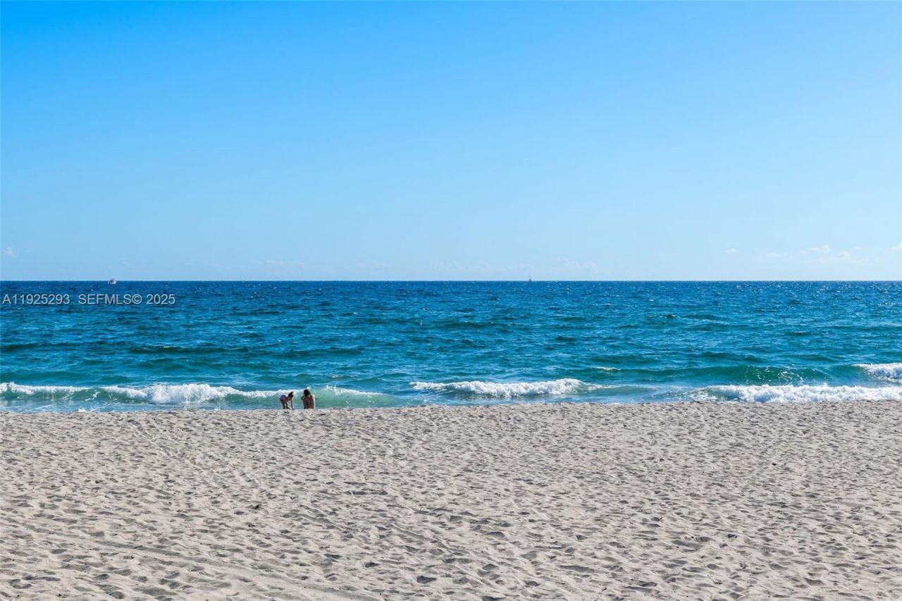 633 NE 21st Avenue, Unit 9B, Deerfield Beach, FL 33441 Photo