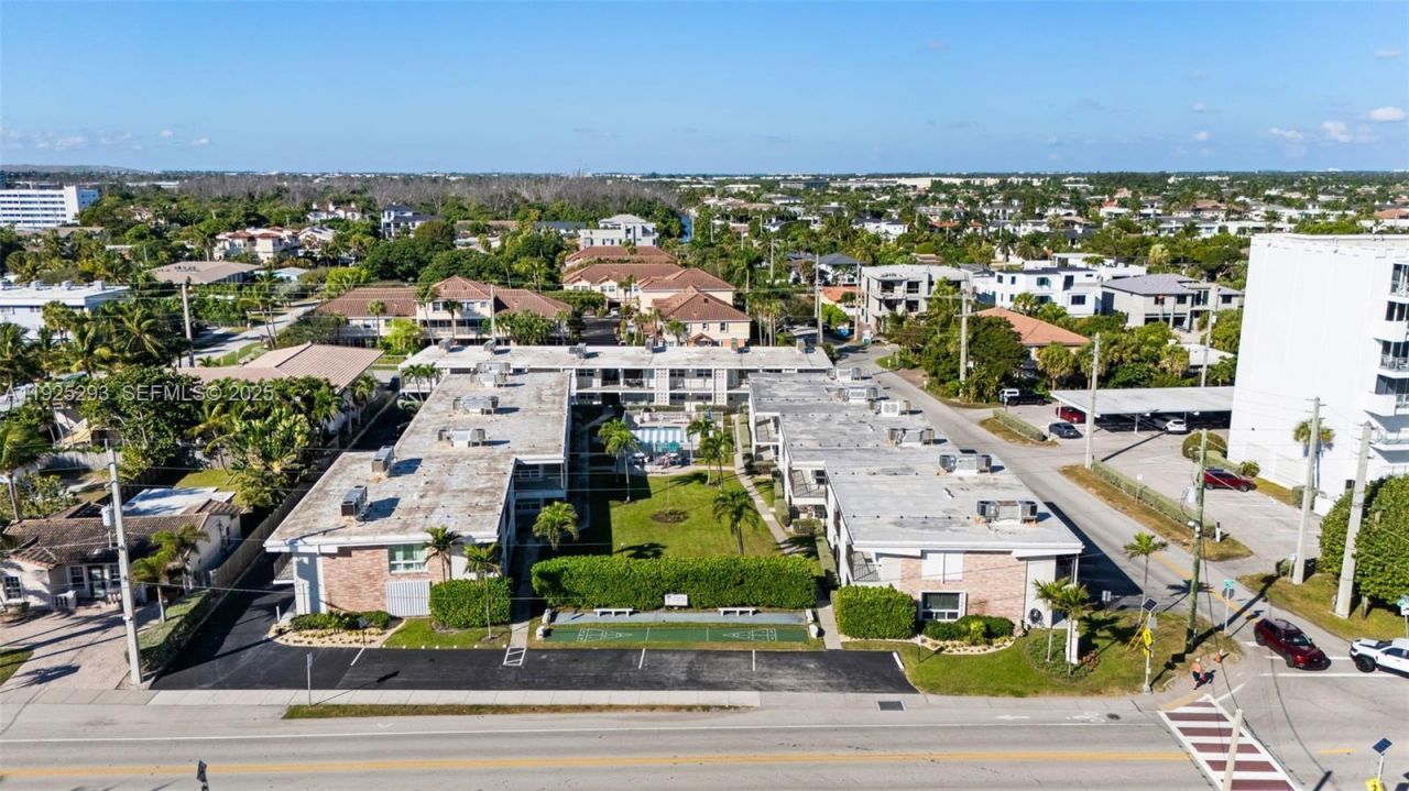 633 NE 21st Avenue, Unit 9B, Deerfield Beach, FL 33441 Photo