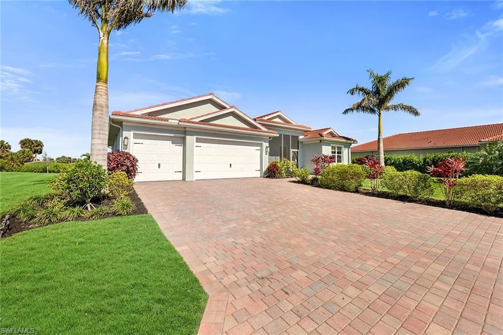 18763 Lake Hammock Dr, Naples, FL 34114 Photo