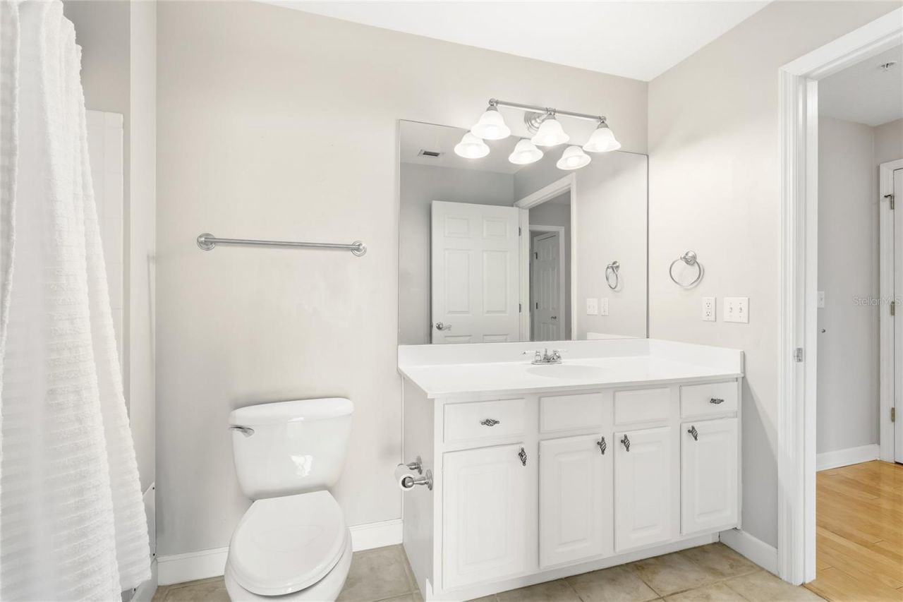 750 N Tamiami Trail, Unit 1007, Sarasota, FL 34236 Photo