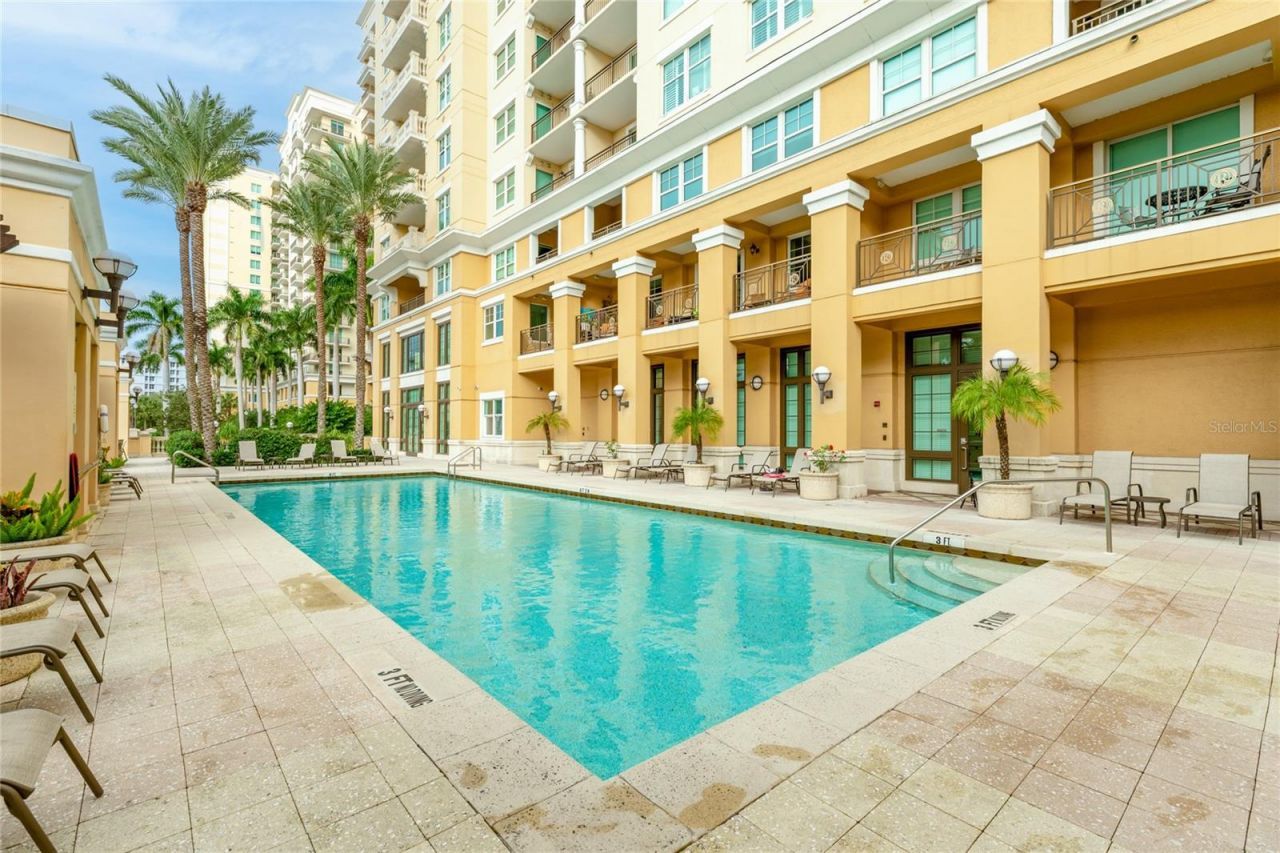 750 N Tamiami Trail, Unit 1007, Sarasota, FL 34236 Photo