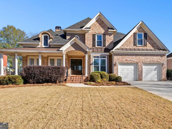 122 Holly Springs Drive, Peachtree City, GA 30269