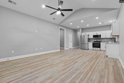 9521 Commonwealth Boulevard photo 4