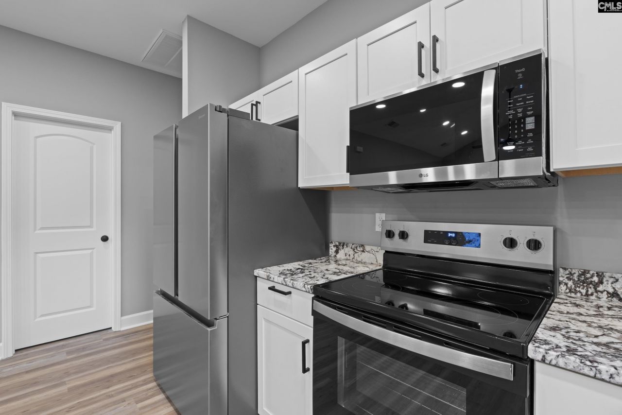 9521 Commonwealth Boulevard Photo 8