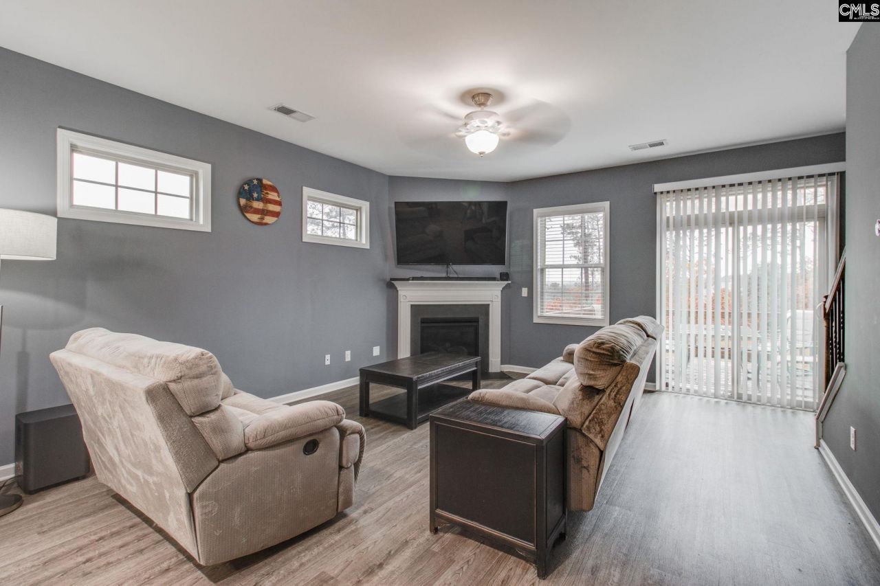 220 Cassique Drive Photo 12