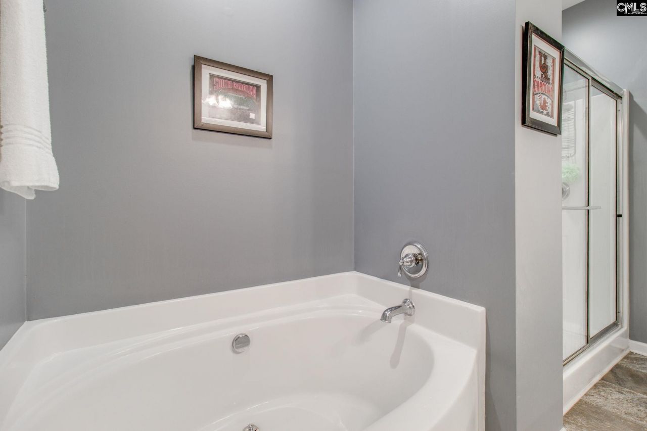 220 Cassique Drive Photo 20