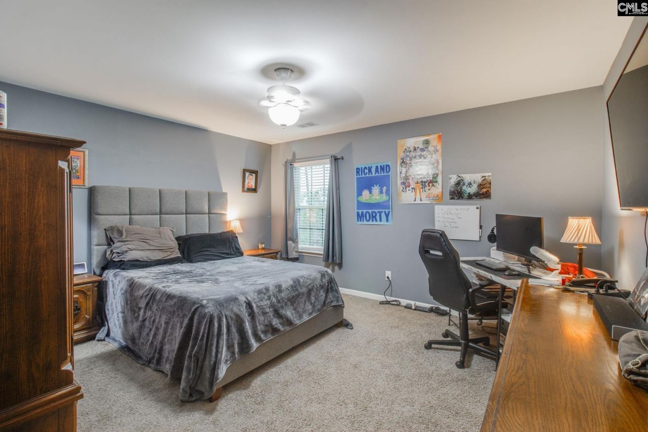 220 Cassique Drive Photo 36