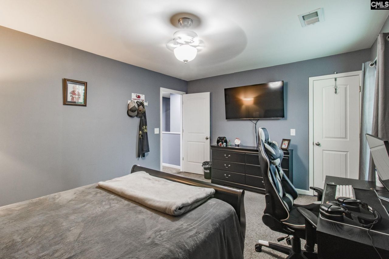 220 Cassique Drive Photo 40