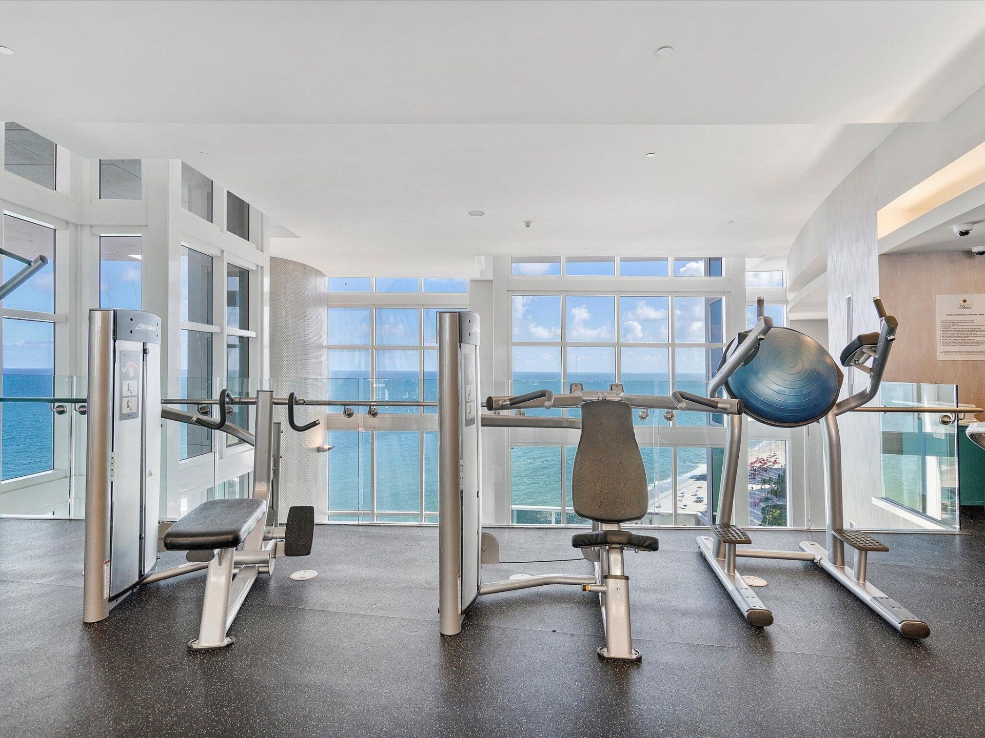 18101 Collins Avenue, Unit 401, Sunny Isles Beach, FL 33160 Photo