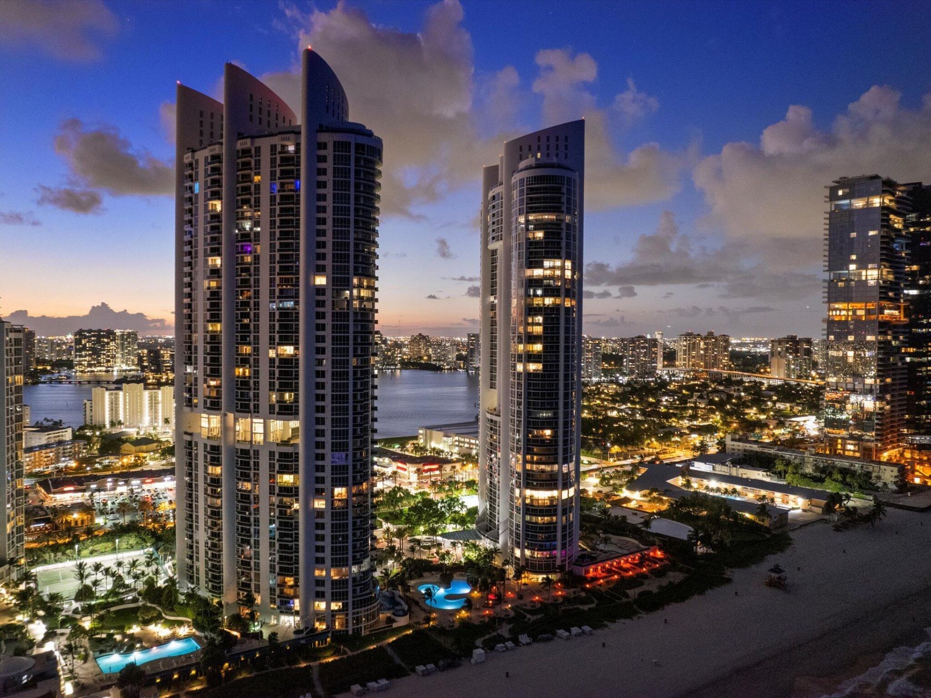 18101 Collins Avenue, Unit 401, Sunny Isles Beach, FL 33160 Photo