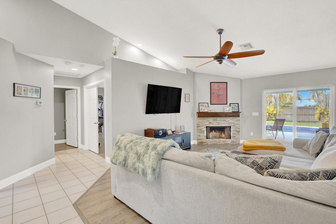 1068 Northumberland Court, Wellington, FL 33414 Photo