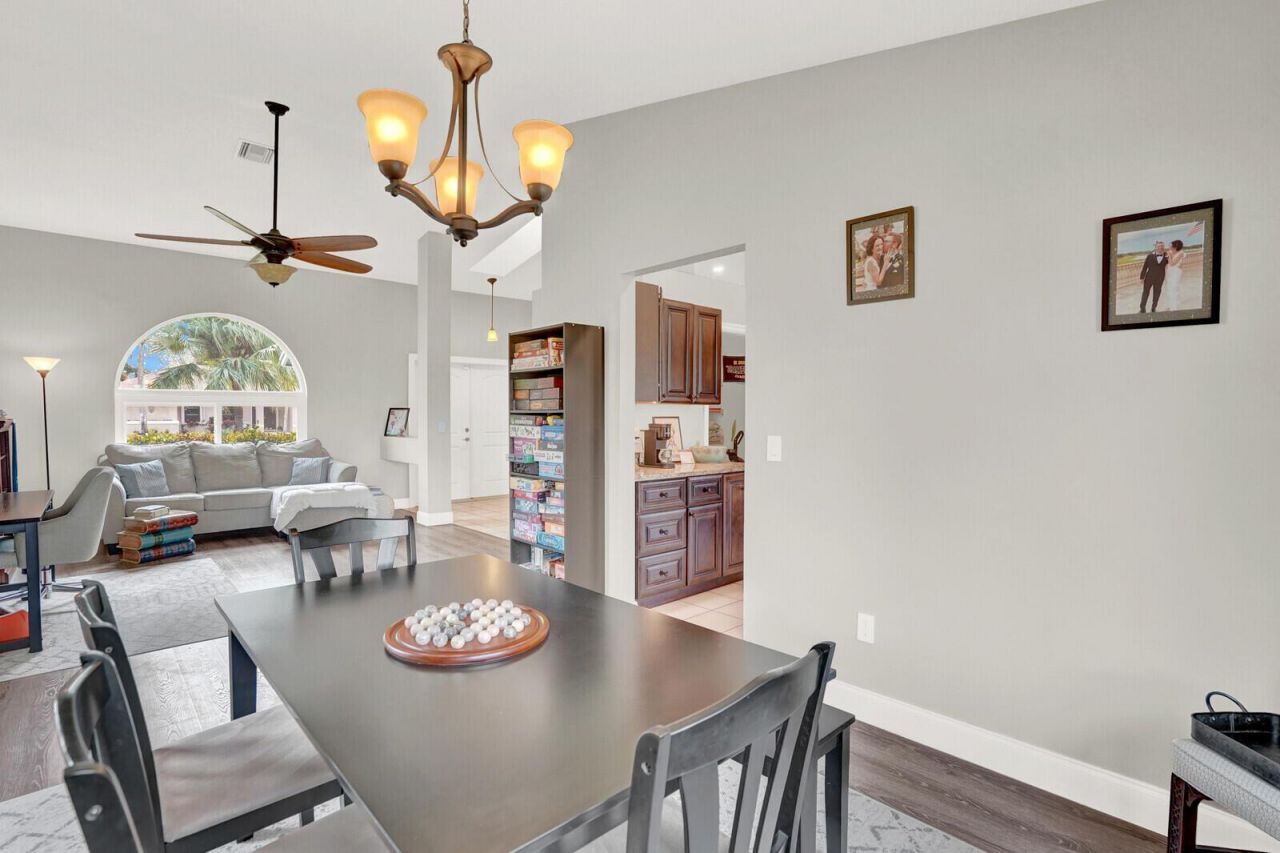 1068 Northumberland Court, Wellington, FL 33414 Photo