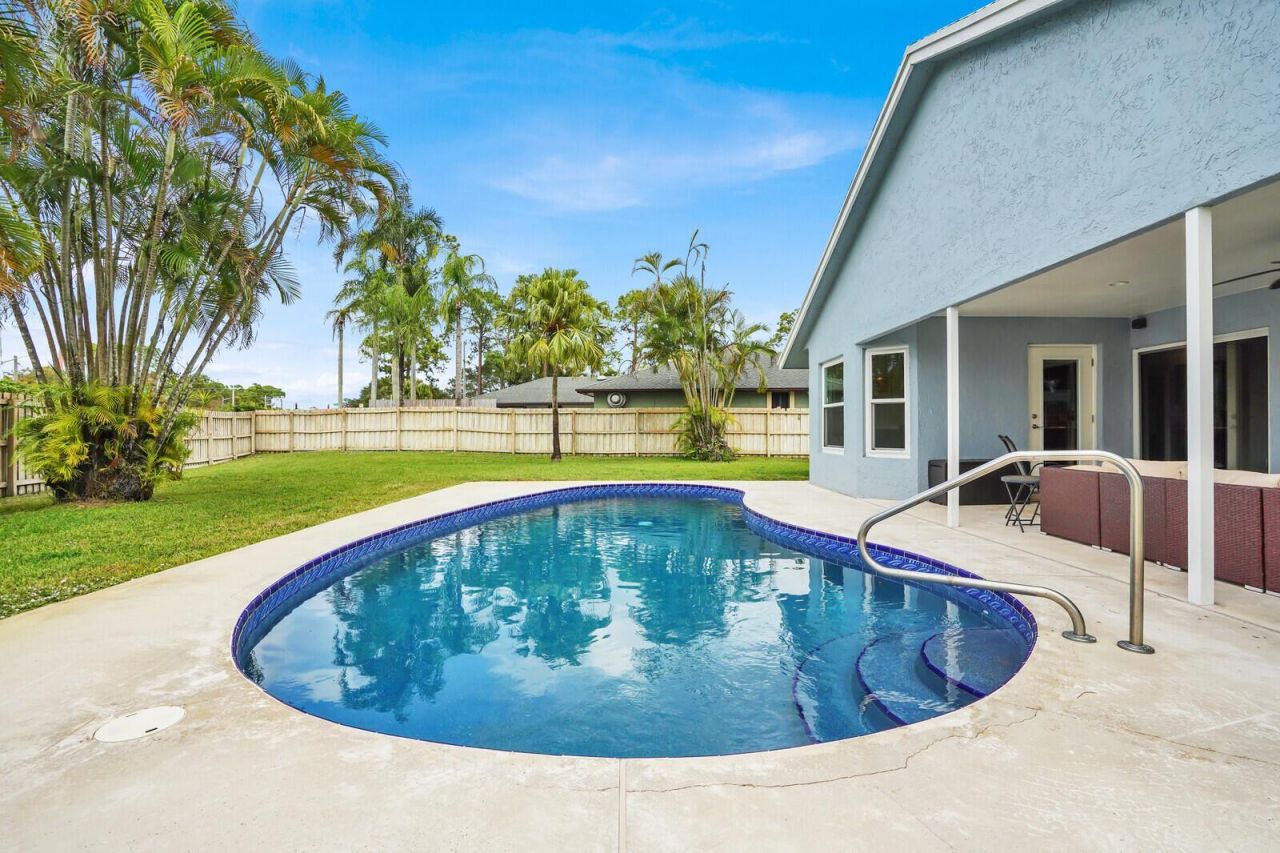 1068 Northumberland Court, Wellington, FL 33414 Photo