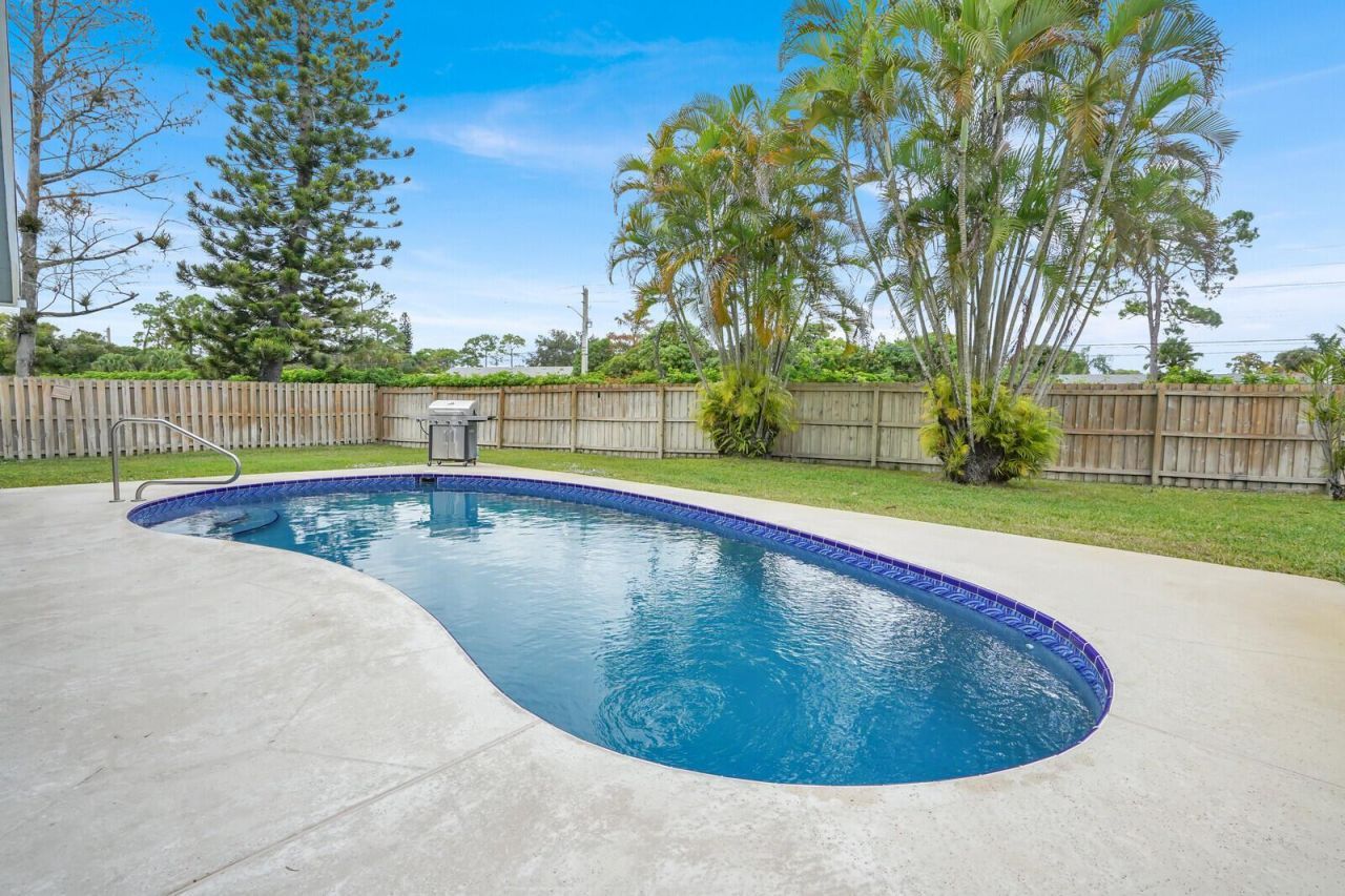 1068 Northumberland Court, Wellington, FL 33414 Photo