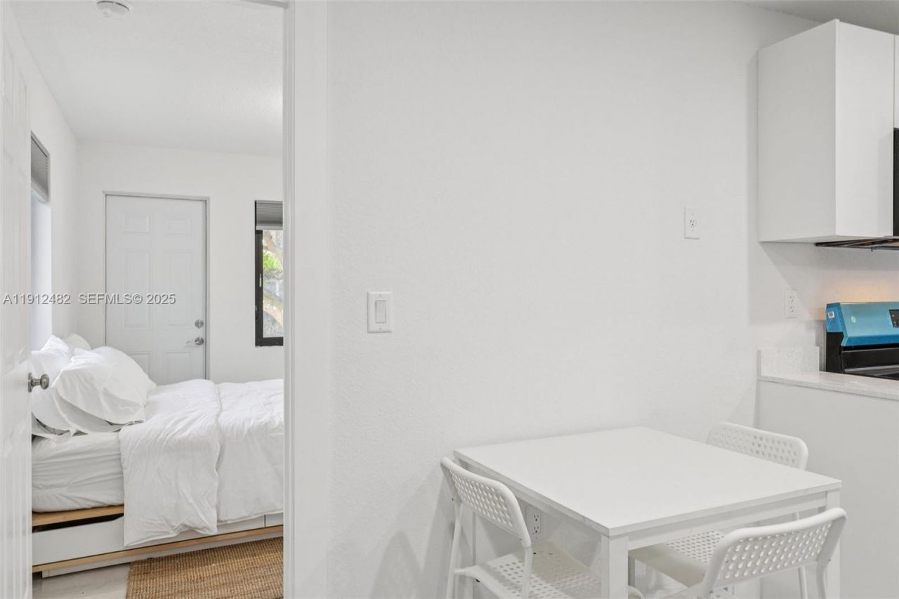 17003 SW 107th Pl, Unit 2, Miami, FL 33157 Photo