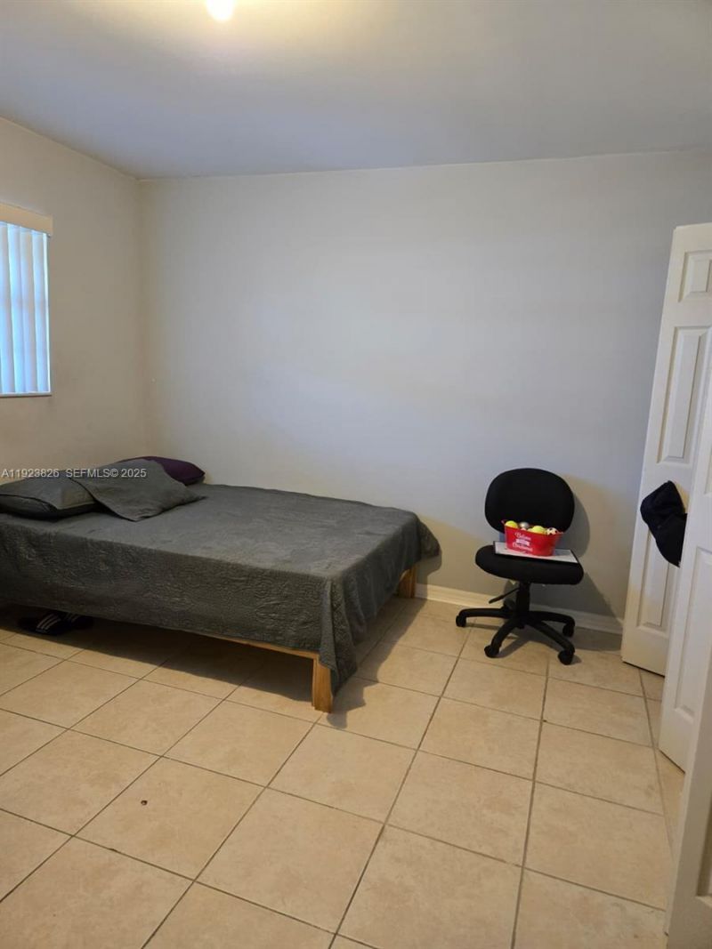 7837 Golf Cir Dr, Unit 310, Margate, FL 33063 Photo