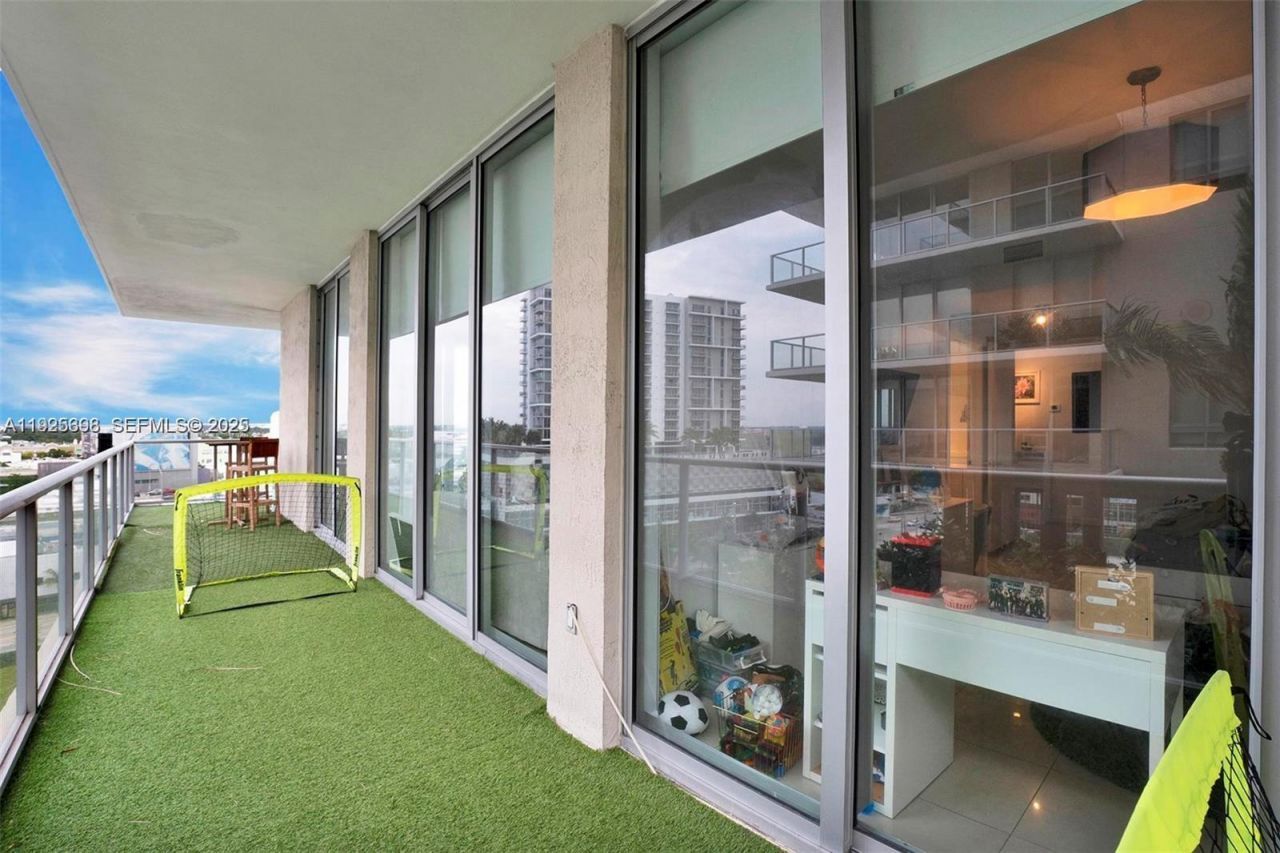 3470 E Coast Ave, Unit H0904, Miami, FL 33137 Photo