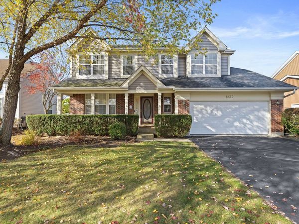 1832 Harrison Avenue, Mundelein, IL 60060