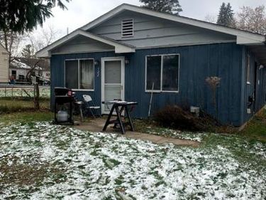 122 Hathaway Street, Lansing, MI 48917