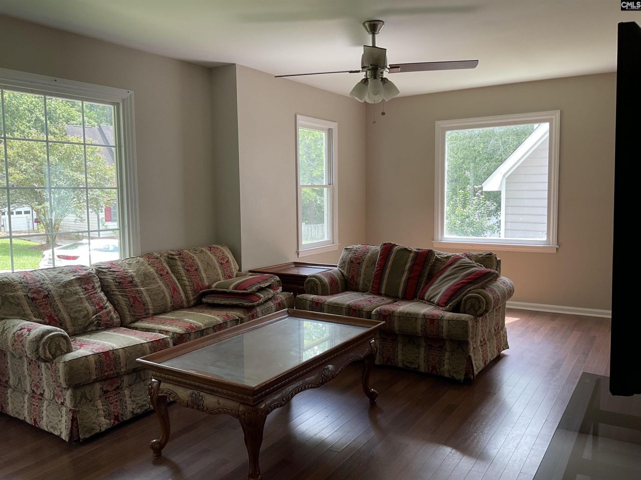 340 Avery Place Drive Photo 8