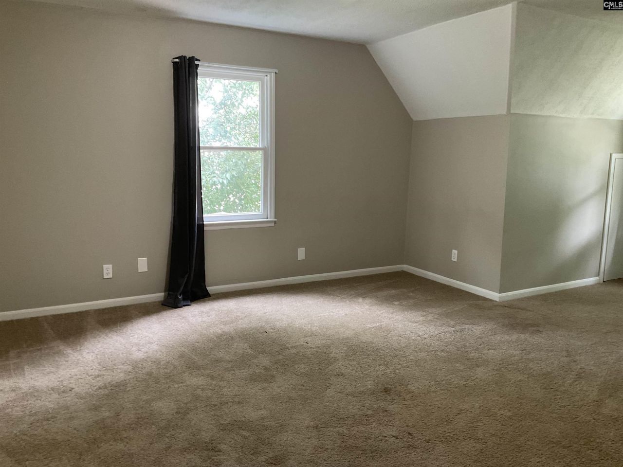 340 Avery Place Drive Photo 9