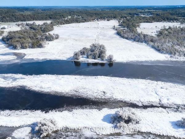 3521 Old Montreal Road, Ottawa, ON K4C1C8