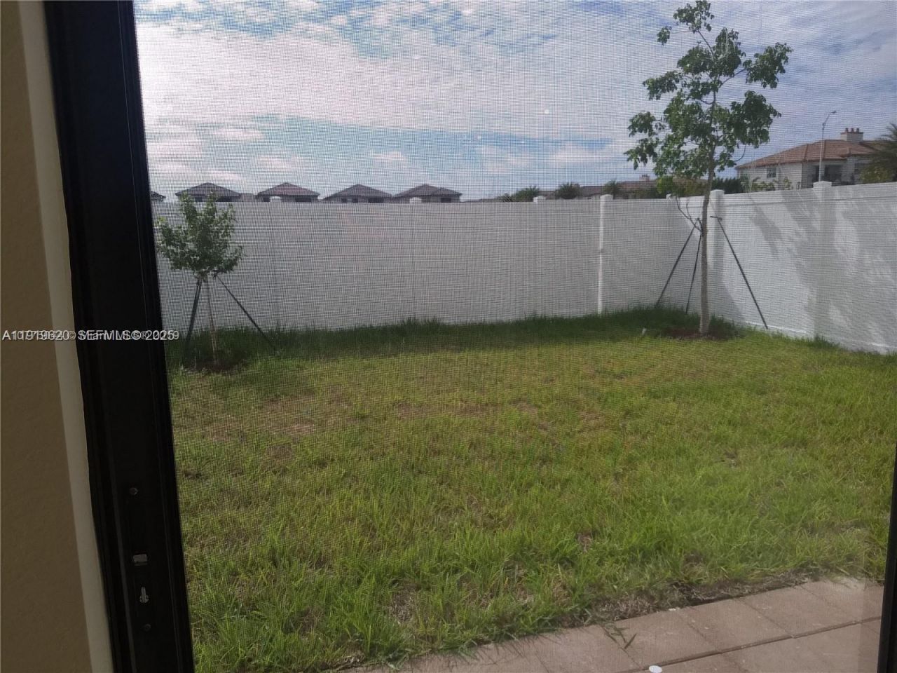 3388 W 100th Ter, Hialeah, FL 33018 Photo