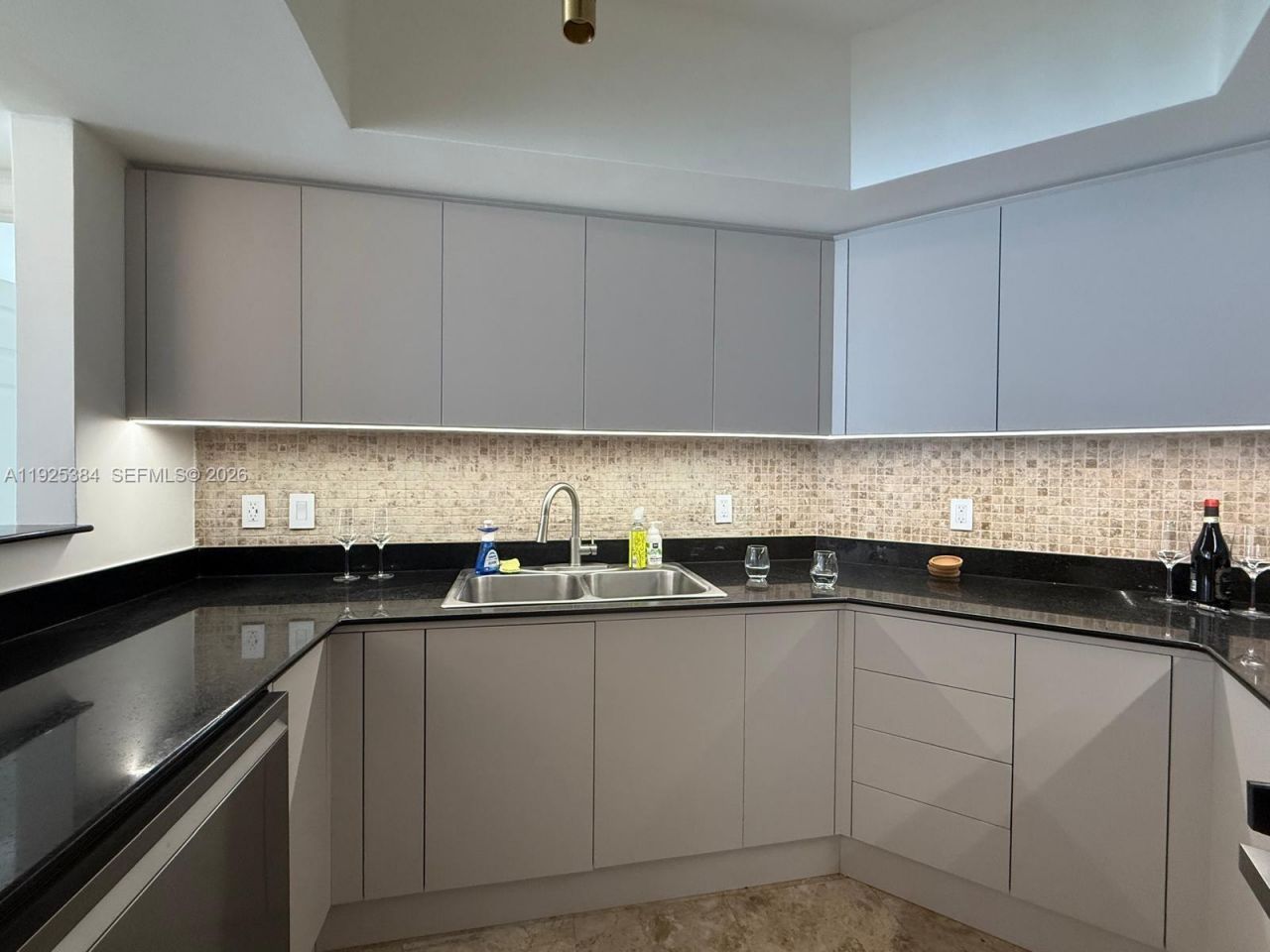 16699 Collins Ave, Unit 2701, Sunny Isles Beach, FL 33160 Photo