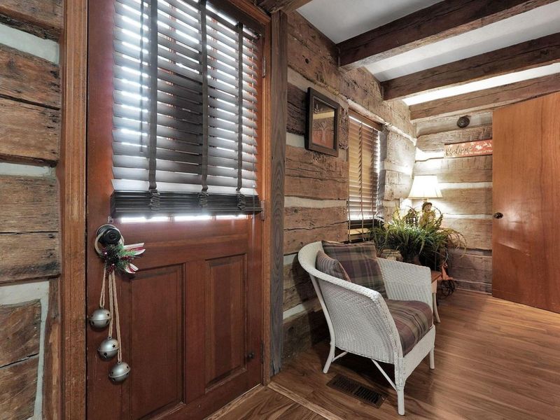 1576 Miami Trace Road SE, Washington Court House, OH 43160 Photo 10