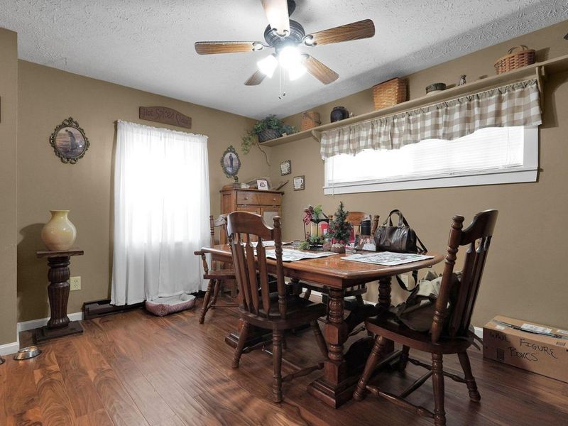 1576 Miami Trace Road SE, Washington Court House, OH 43160 Photo 13