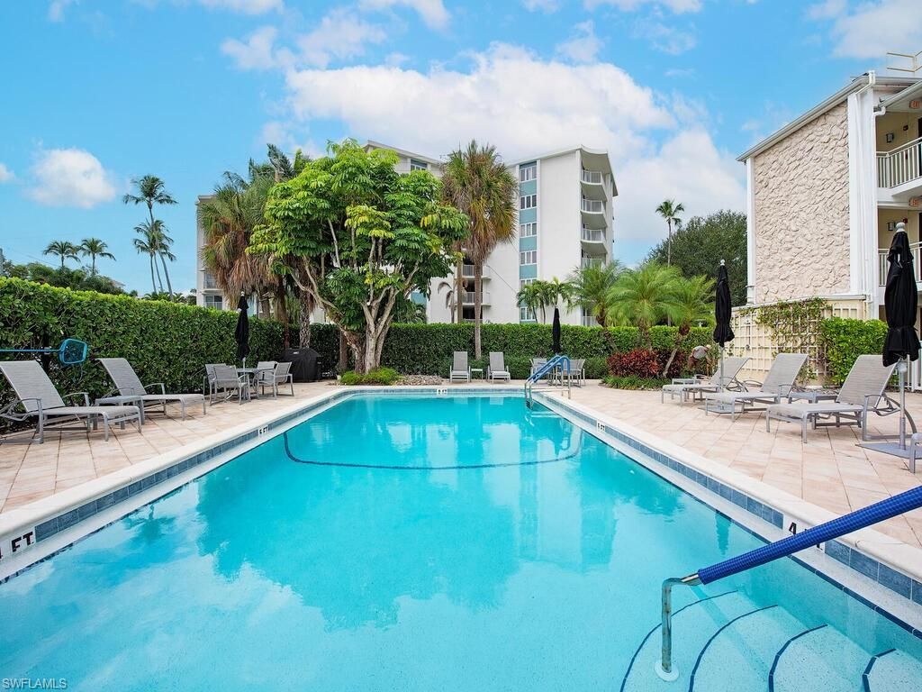 218 Banyan Blvd, Unit 218, Naples, FL 34102 Photo