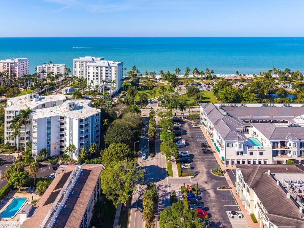 218 Banyan Blvd, Unit 218, Naples, FL 34102 Photo
