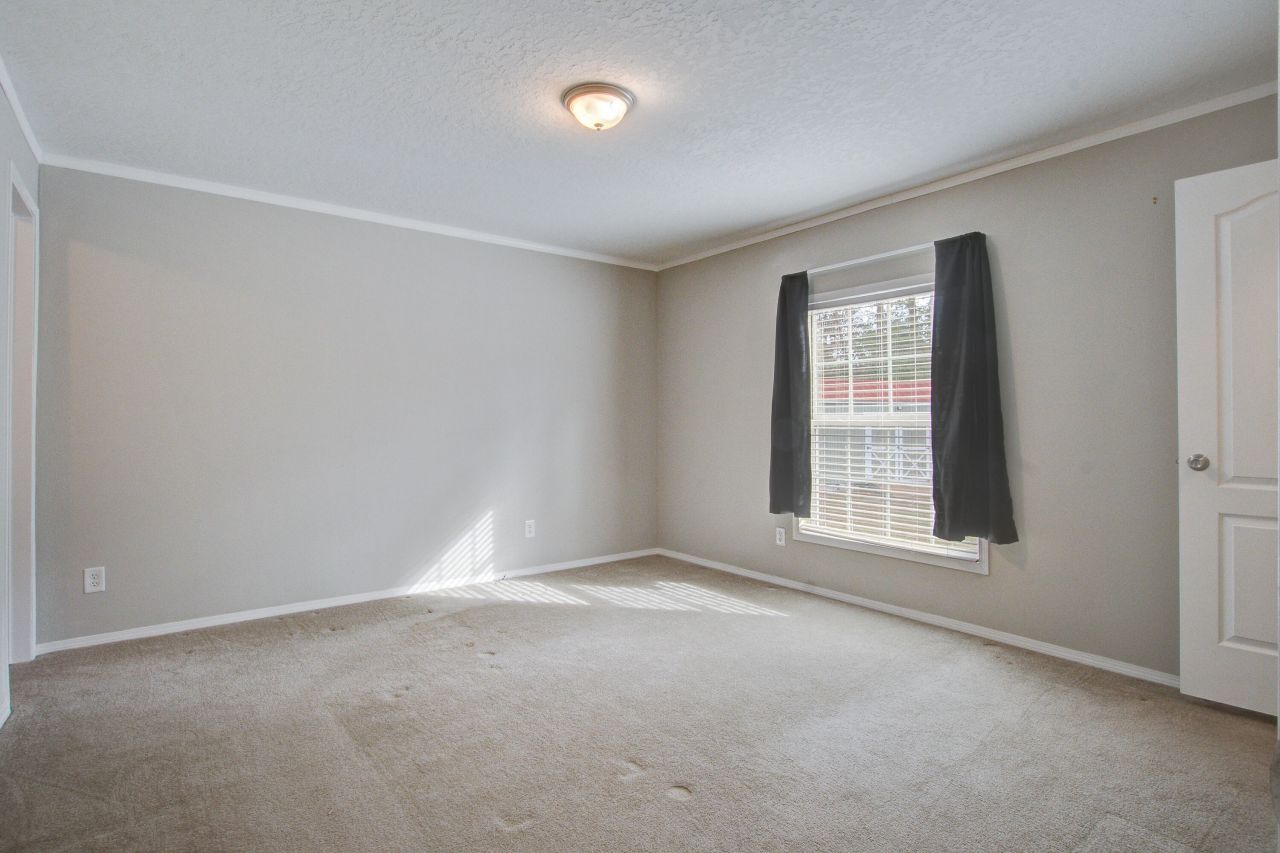 448 Pauline Drive Photo 32