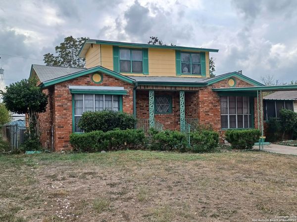6542 W commerce, San Antonio, TX 78227