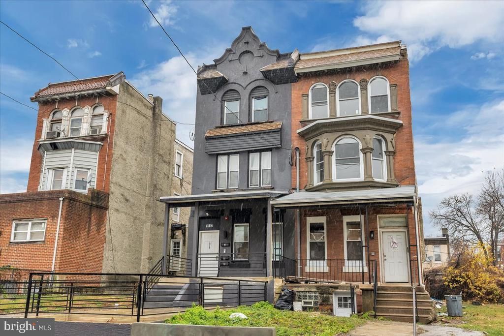 1917 W Venango Street, Philadelphia, PA 19140 Main Photo