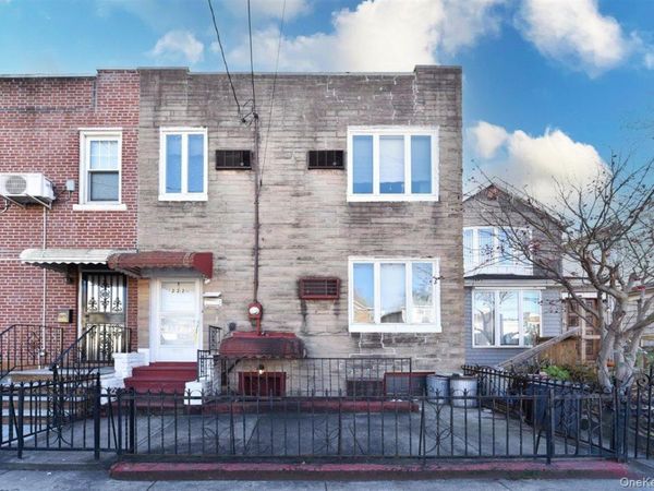 222 Avenue V, Brooklyn, NY 11223