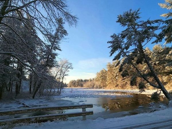 145 Draper Rd, East Brookfield, MA 01515