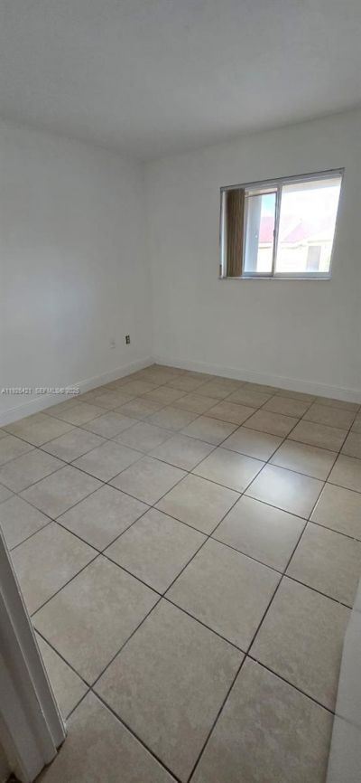 560 NW 82nd Pl, Unit 303, Miami, FL 33126 Photo